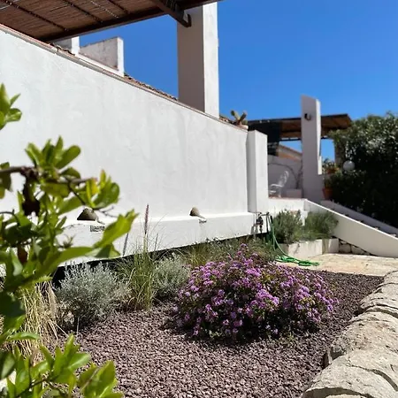 Sara - Con Piscina Villa *