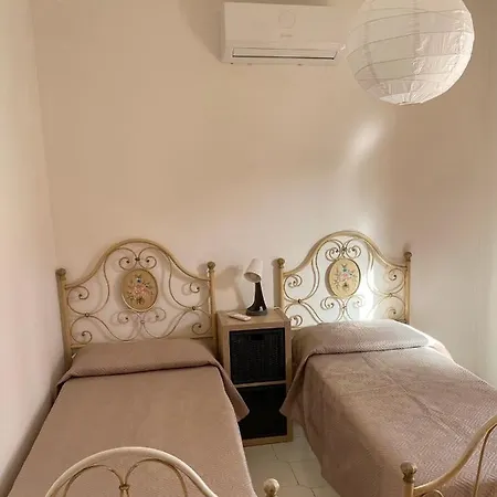 Sara - Con Piscina *