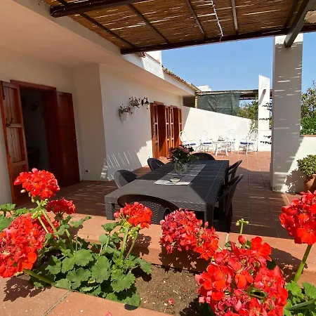 Sara - Con Piscina *